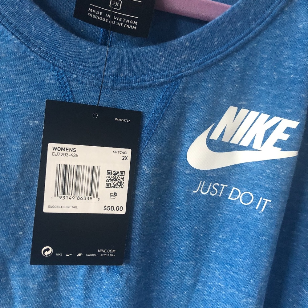 NWT Nike vintage gym blue crewneck top - Picture 3 of 6